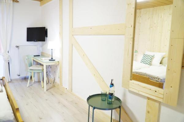 Haus Am Heiner Geissler Platz By Landgasthof Zickler Gleisweiler 외부 사진